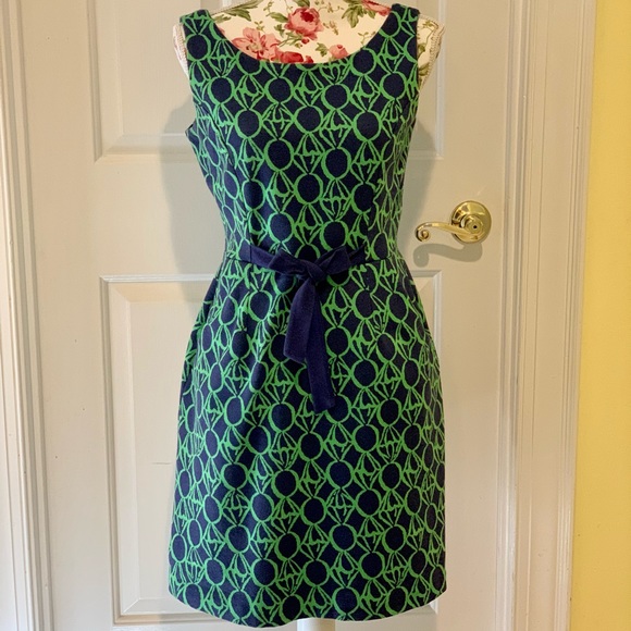 Lilly Pulitzer Evie dress in Ring Pop - Medium - Picture 2 of 8
